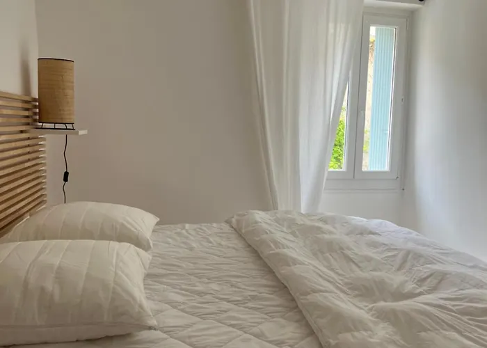 Maison Emile - Petit Cocon Au Coeur Du Village Lägenhet Leucate